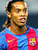 regardez le lion de foot ball